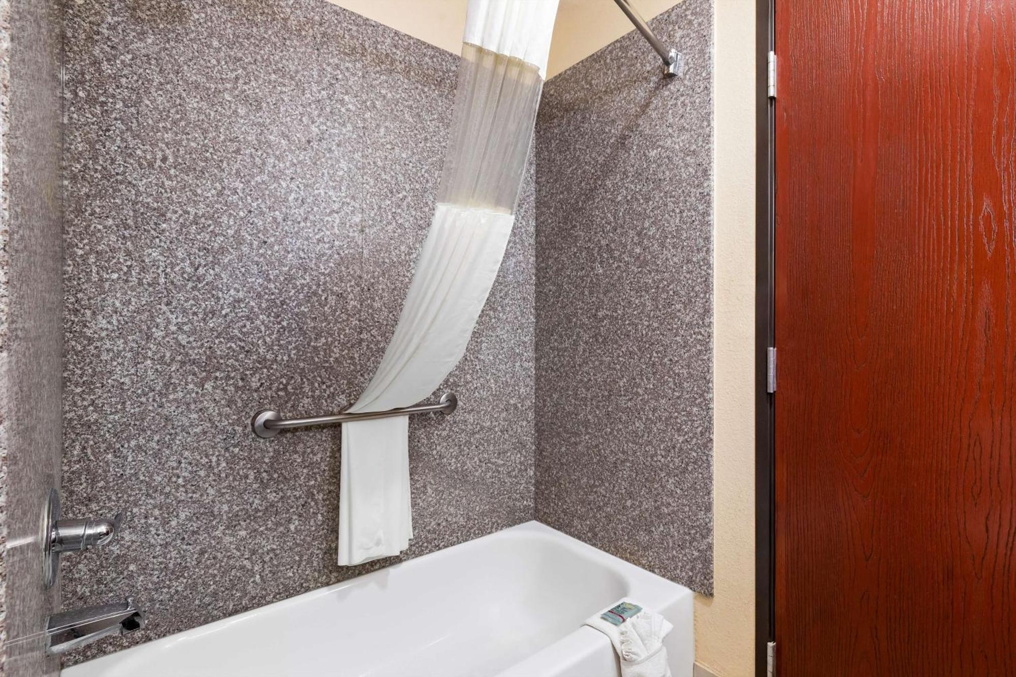 Best Western Kenosha Inn Broken Arrow Dış mekan fotoğraf